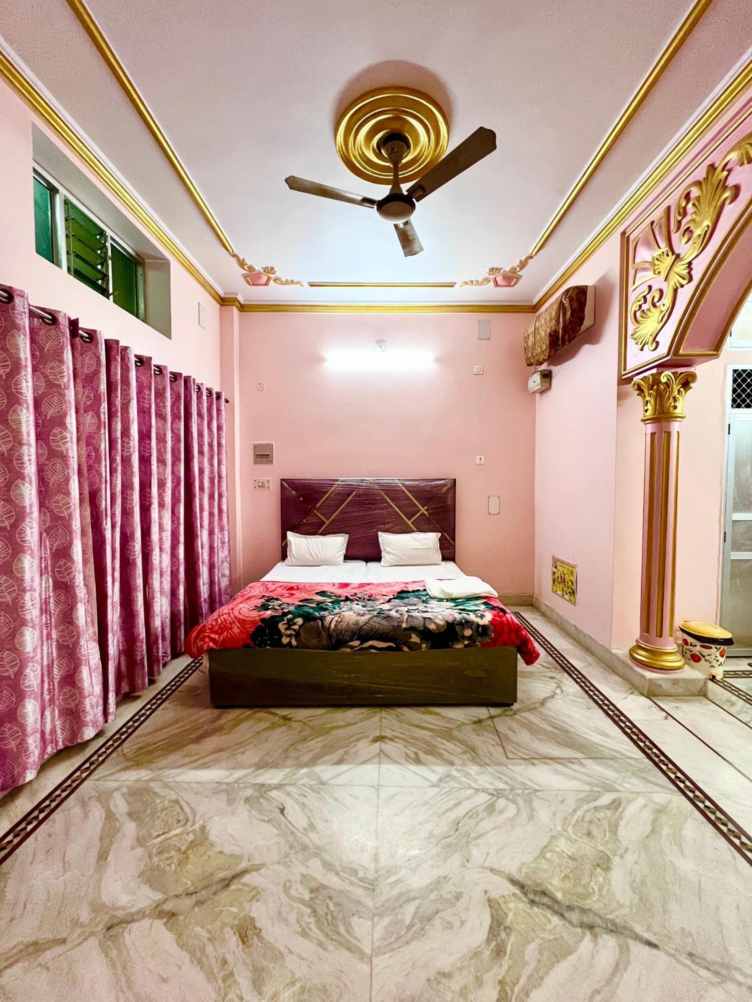 Trilok Residency - Dashashwamedh فاراناسي المظهر الخارجي الصورة